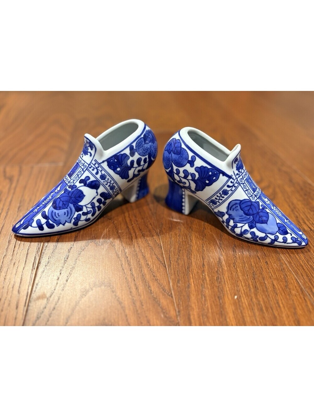 White & Blue Shoe Planter Floral Design Set Of 2 Succulents Air Plant Vintage